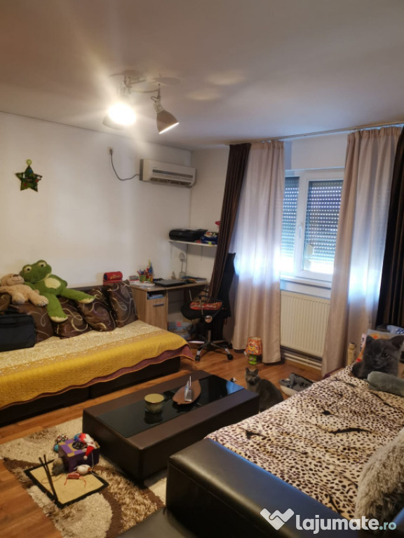 Apartament 2 camere, 52mp , Rovine