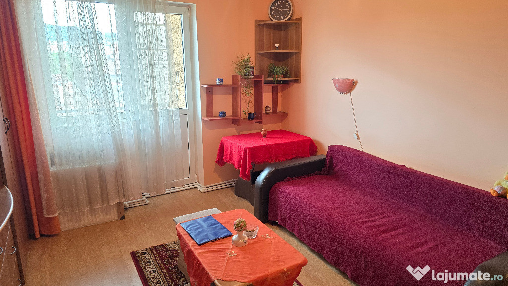 Vand apartament cu 2 camere in Deva, Sala Sporturilor in P-uri, et 3