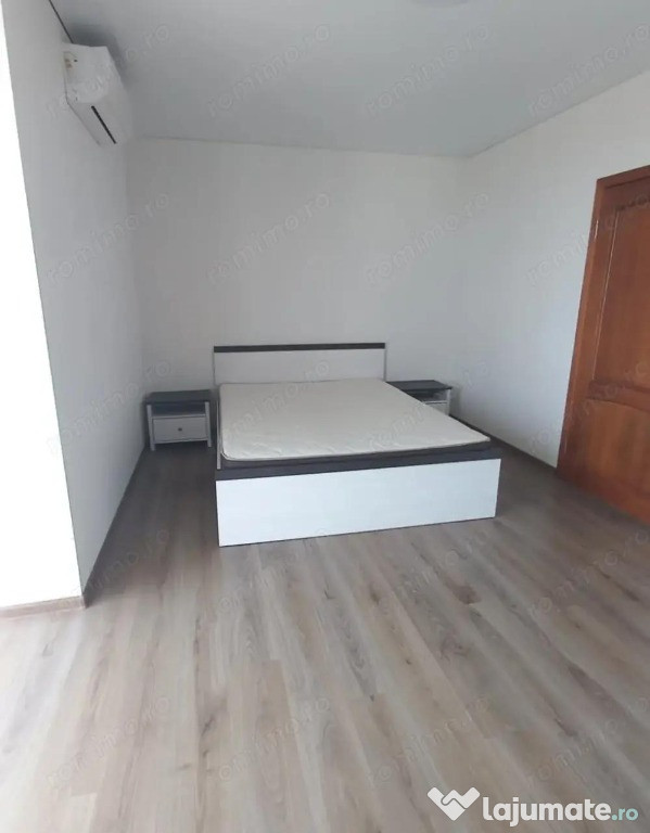 Garsoniera in zona Izvor