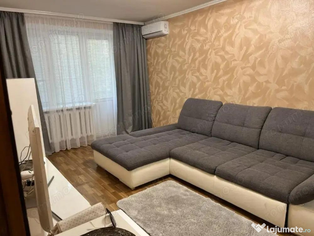 Garsoniera in zona Izvor