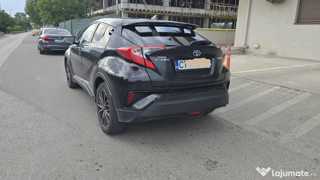 Vând toyota chr hybrid, Business Edition, 2017,full option