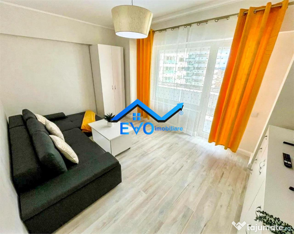 Apartament cu 2 camere, decomandat, complex Royal Town