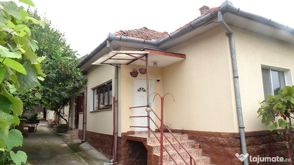 Vand casa in Deva compusa din doua corpuri, Calugareni partea de jos
