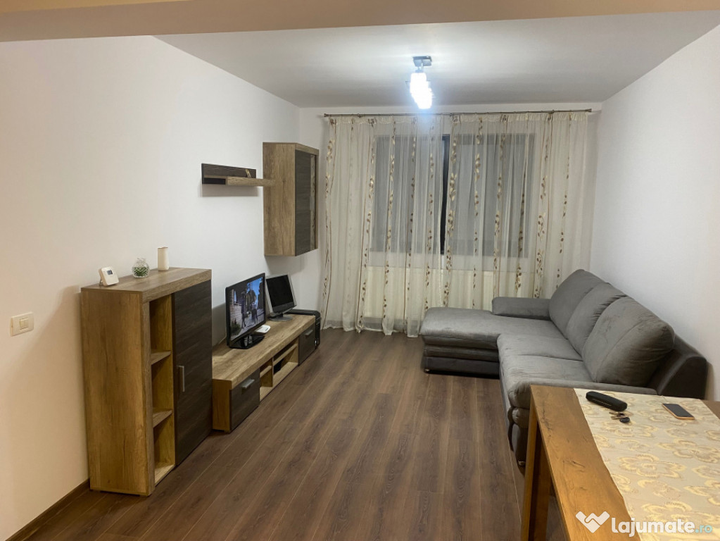 Apartament 2 camere, parter 58 mp, Tractorul