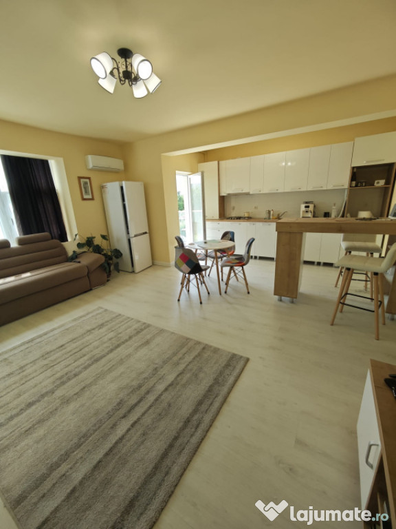 Apartament de vanzare, cu 3 camere, Garden Villas, zona Br?