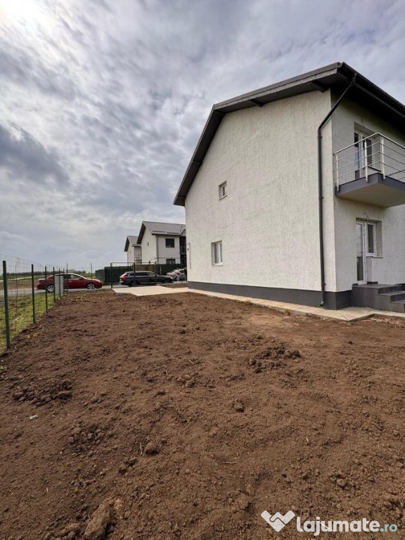 Vila tip Duplex la un pret foarte bun, cu TVA inclus !!