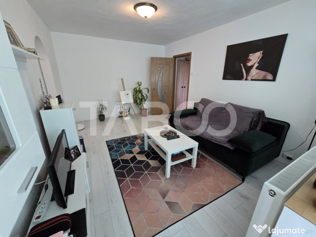Apartament de inchiriat cu 2 camere balcon zona Mihai Viteaz