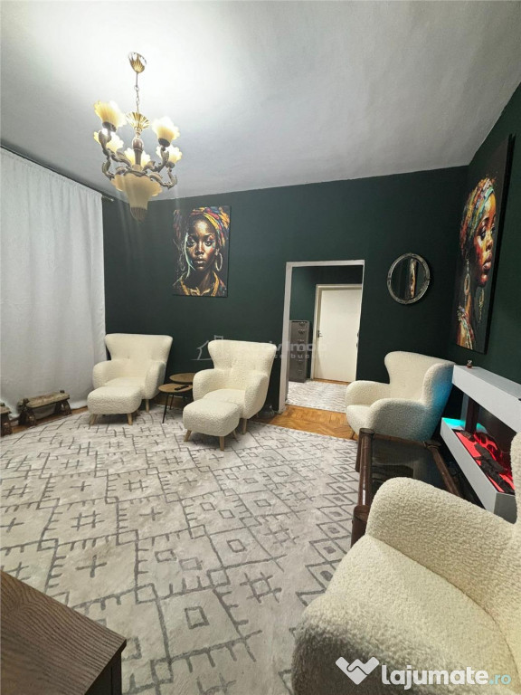 Vila interbelica, renovata elegant (2024), Garaj propriu, Mo