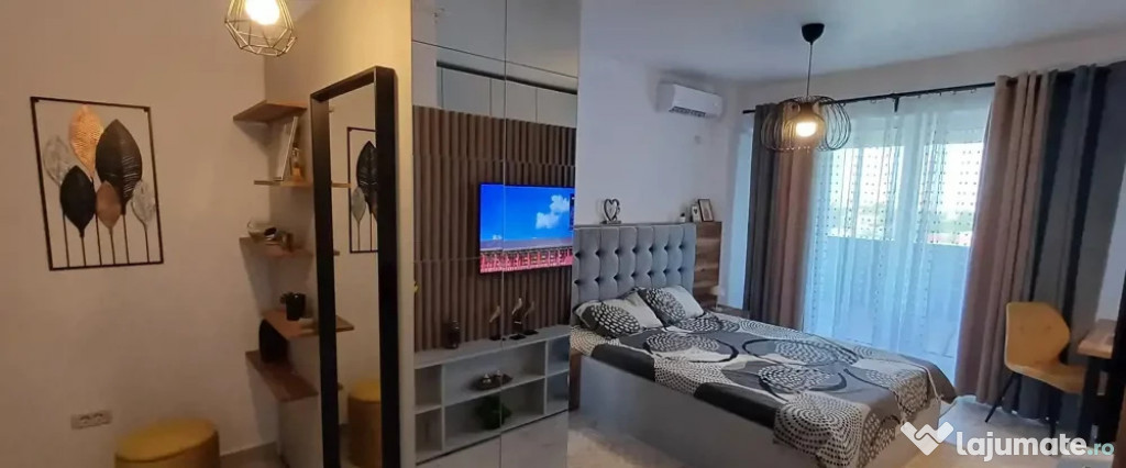 Studio frumos amenajat situat în Central Address cu Terasa-