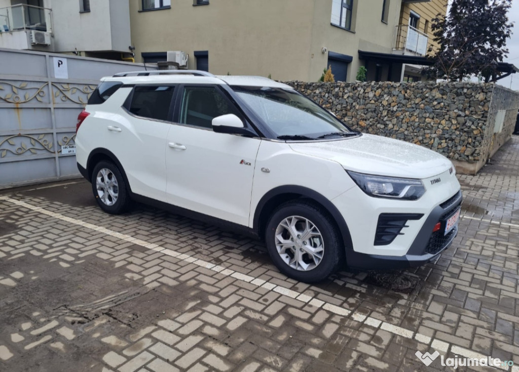 Ssang Yong Tivoli Grand, an 2024