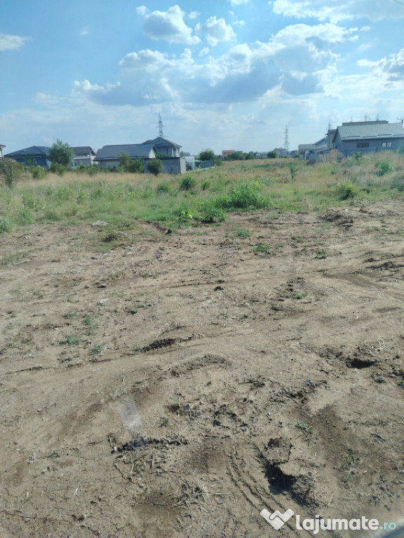 Parcelă teren intravilan zona Damila, 400 mp