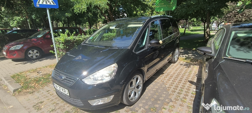 Vând Ford Galaxy