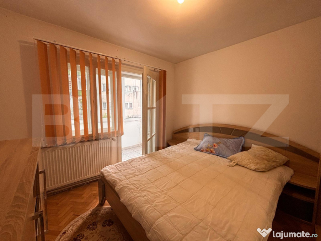 Apartament cu 3 camere, etaj 1, zona CR Vivu