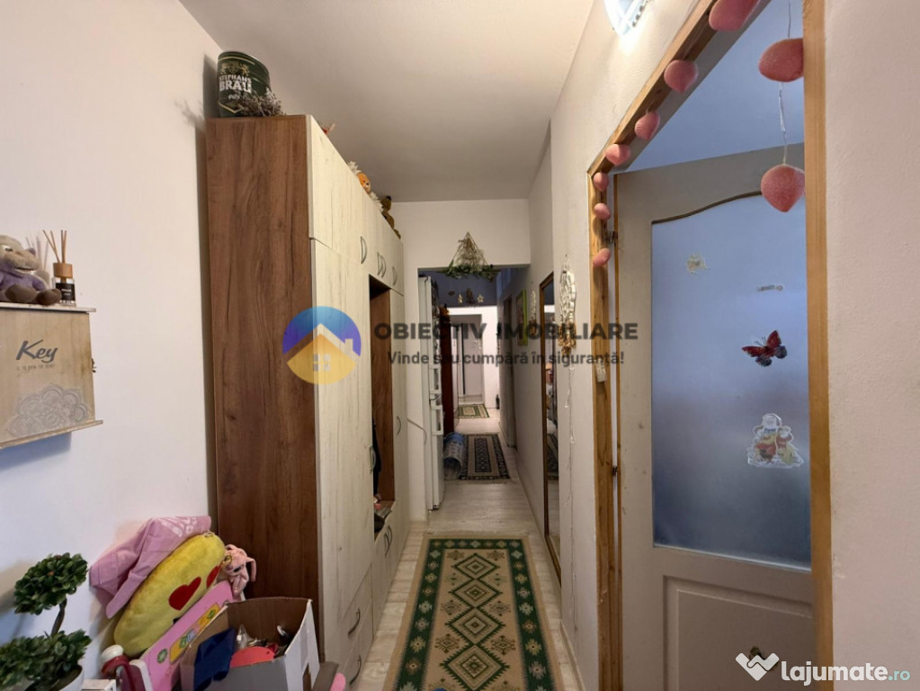 Apartament de vânzare Dărmănești / 2 băi