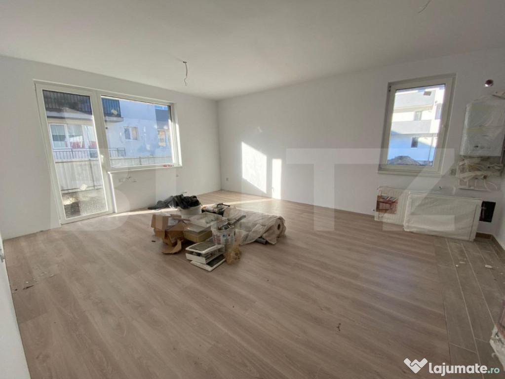 Spatiu comercial, 60 mp, parcare, zona Eroilor