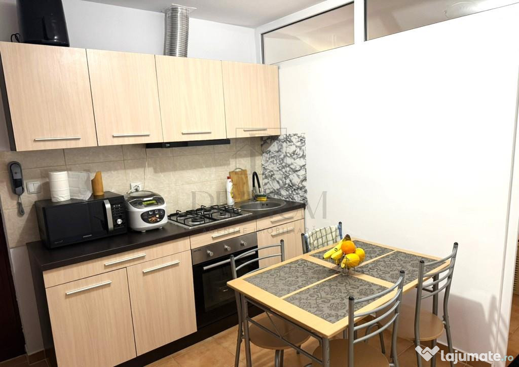 Apartament spatios - Centrala Proprie - Aer Conditionat - Zo