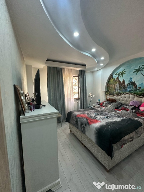 Apartament 4 camere - Aparatorii Patriei