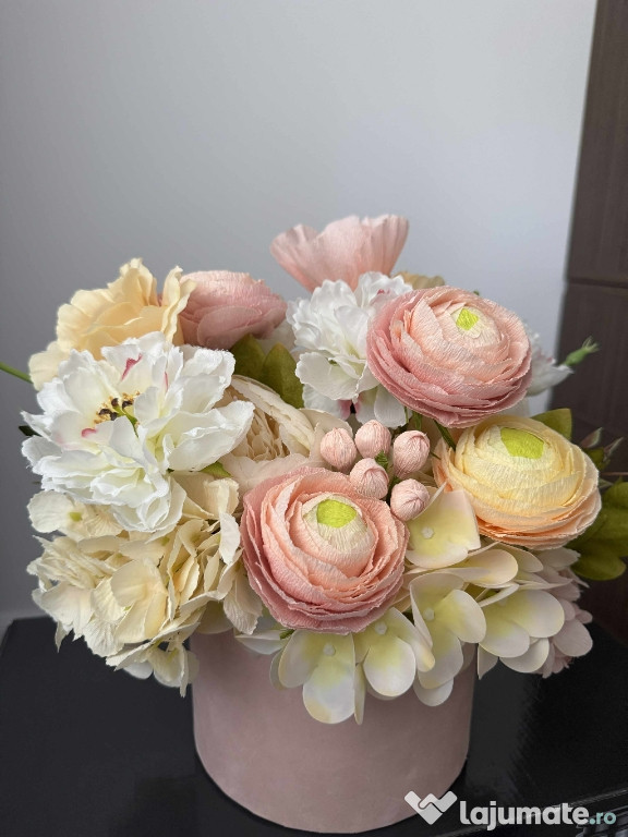 Vand Aranjament floral