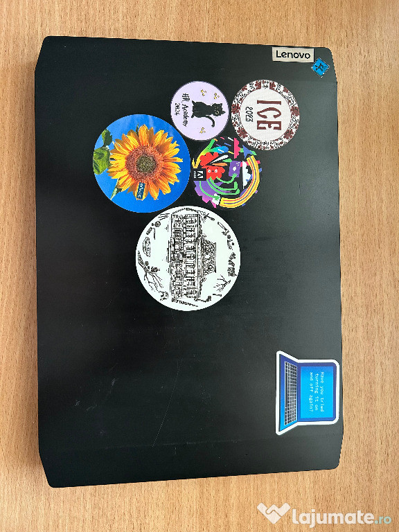 Laptop Lenovo IdeaPad 3 – Ryzen 7, 16GB RAM, GTX 1650 Ti, SSD 512GB