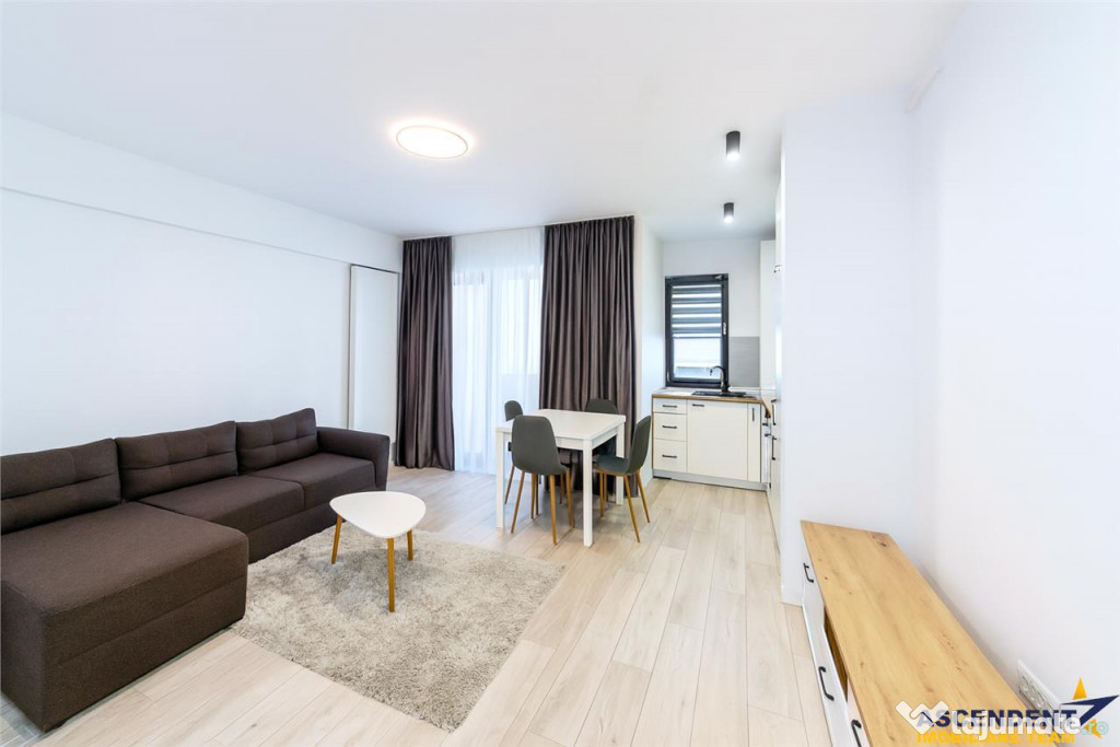 Apartament spatios,60 mp utili balcon si parcare, Transilvan