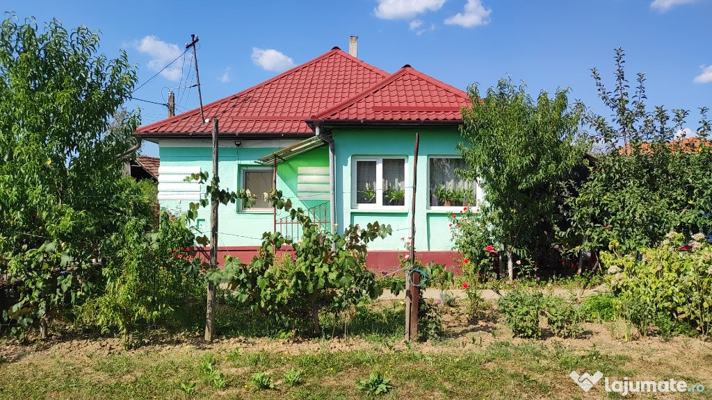 De vânzare Casa in loc Halmeu