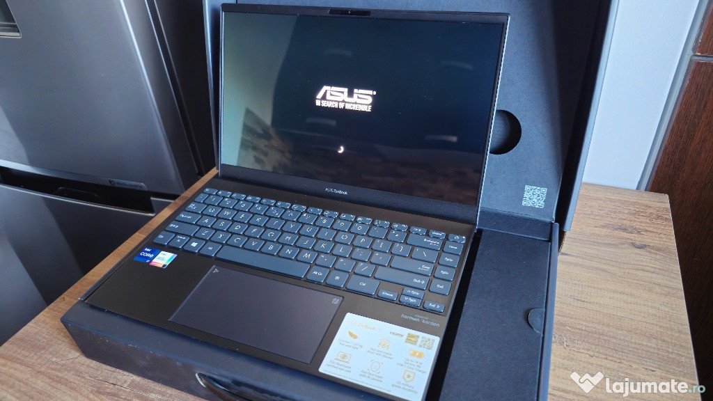 Laptop ASUS Zenbook 13 OLED, Intel® i7, 8GB RAM, SSD 512GB – Ca nou