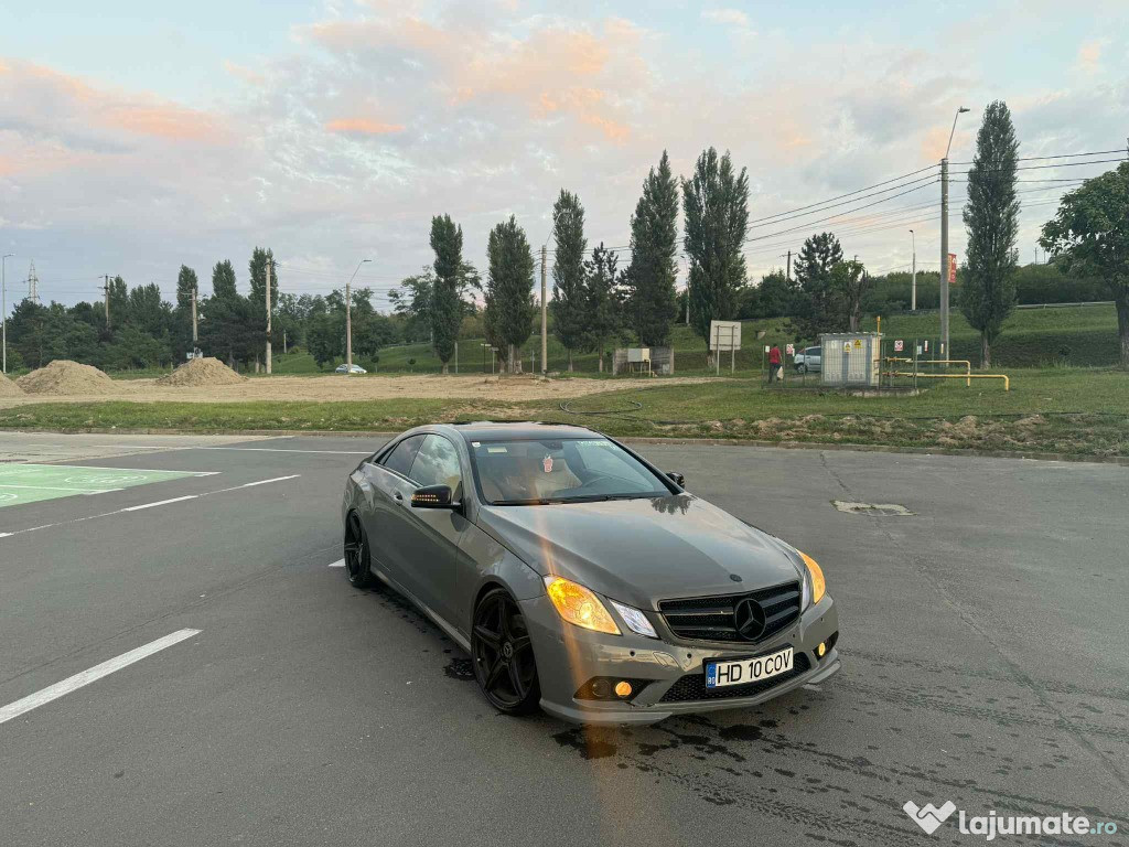 Mercedes C-Class C207 • 2.2 CDI 170 CP • 4 locuri • Cutie manuală 6 tr