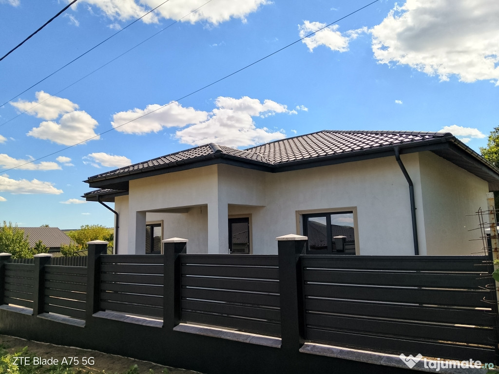 Casă nouă la cheie. Botosani, pe str. Drumul Tătarilor