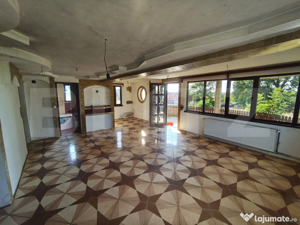 De vanzare casa la 70 km de Oradea, zona Piatra Craiului cu