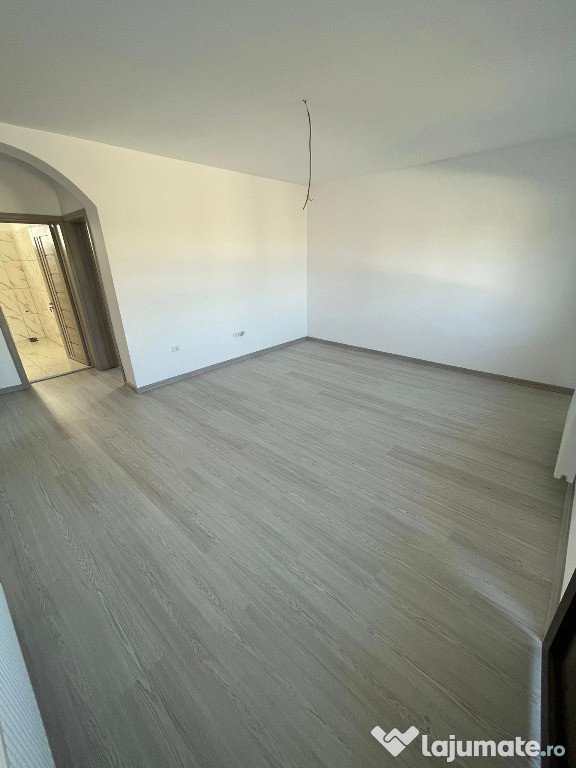 Casa cu teren generos|locatie foarte buna