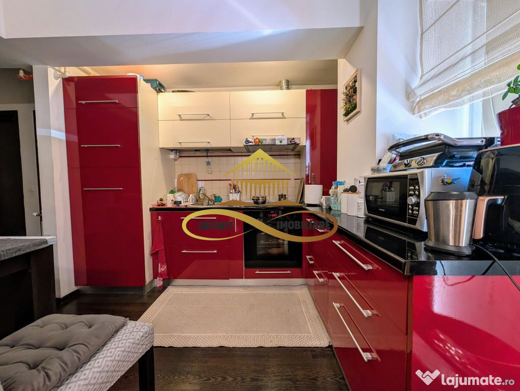 Apartament de vanzare ,4 camere, Bacau-Șerbănești