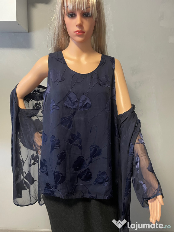 Set 2 bluze din material ușor și elegant