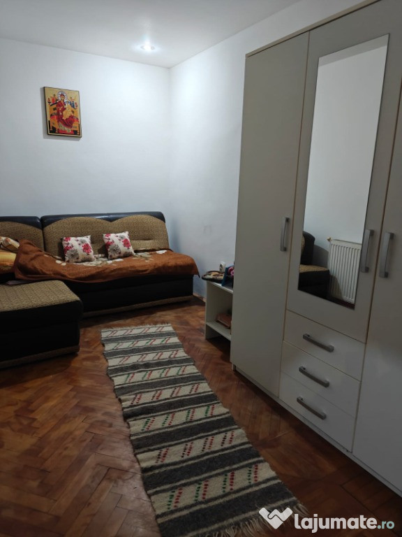 Închiriere apartament