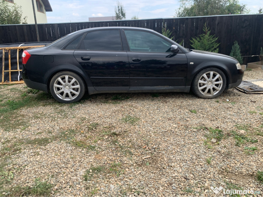 Vând audi a4 an de fabricație 2001