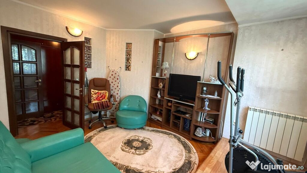 APARTAMENT CU 3 CAMERE, MUTARE IMEDIATA, TATARASI