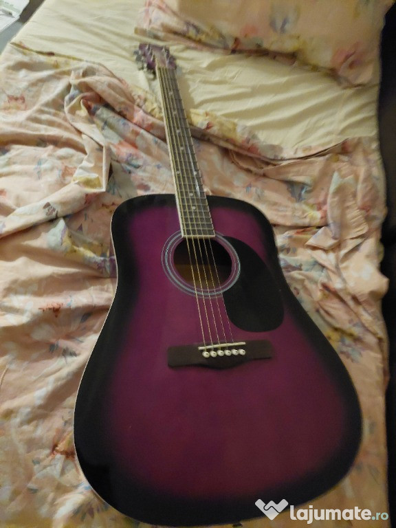 Chitara acustica