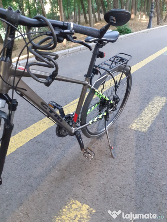 Vand bicicleta 2000 ron negociabil