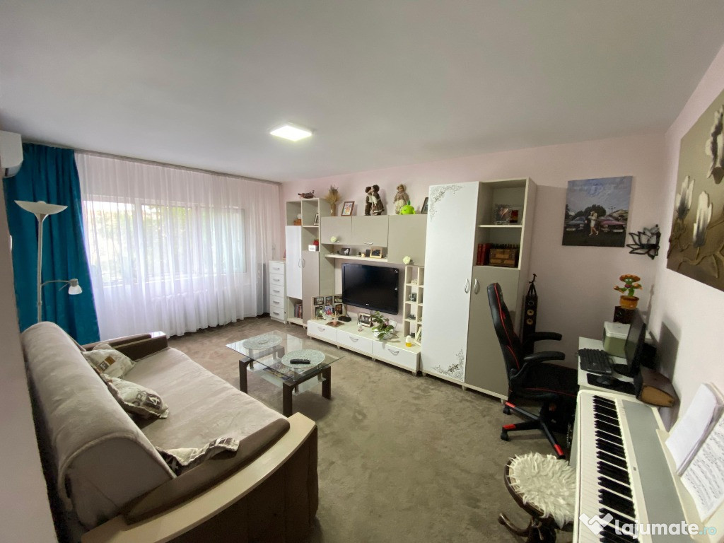 Apartament 2 camere, zona Ultracentral( Piata Catedralei )