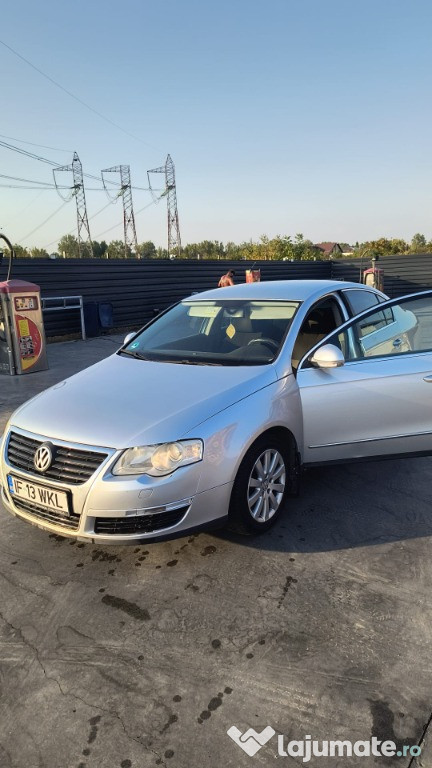 Vând VOLKSWAGEN PASSAT 2008