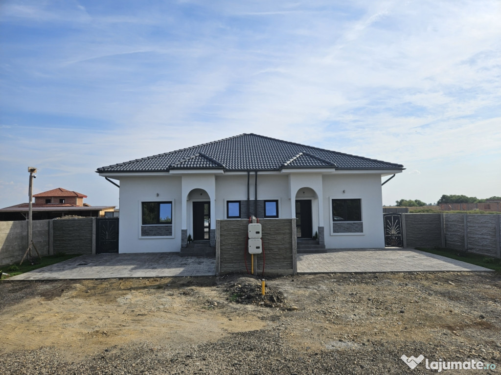 Vând duplex in Sanandrei