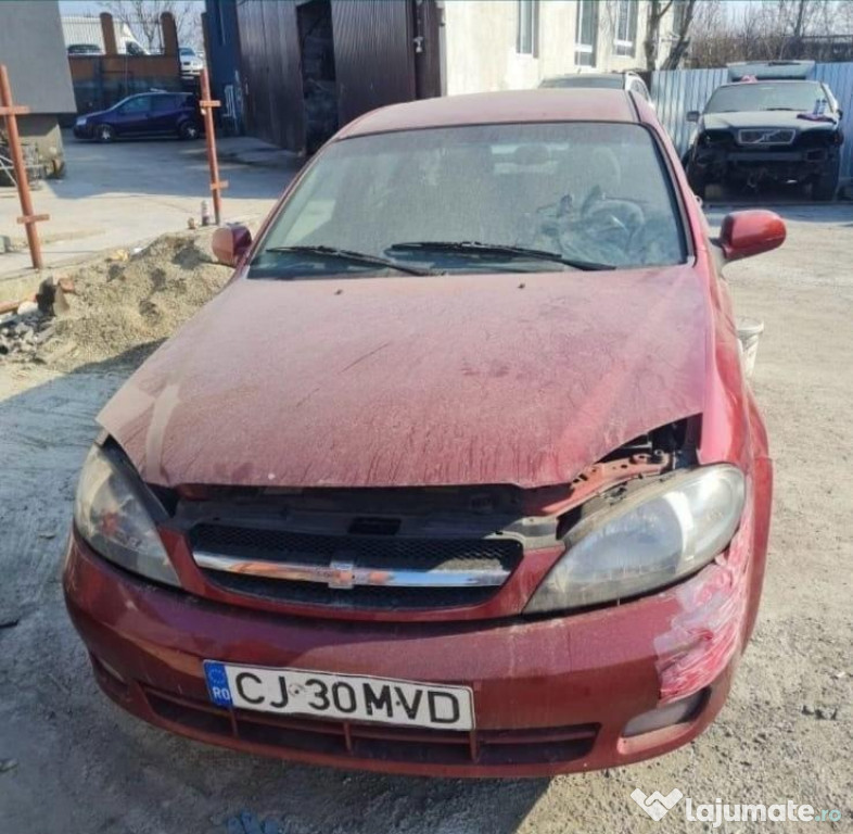 Dezmembrez Chevrolet Lacetti 1.6 benzina