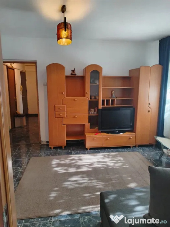 Apartament 2 camere semidecomandat, Podu Ros, bloc fara risc