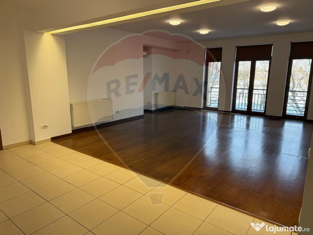 INCHIRIERE Apartament cu 3 camere in zona Baneasa