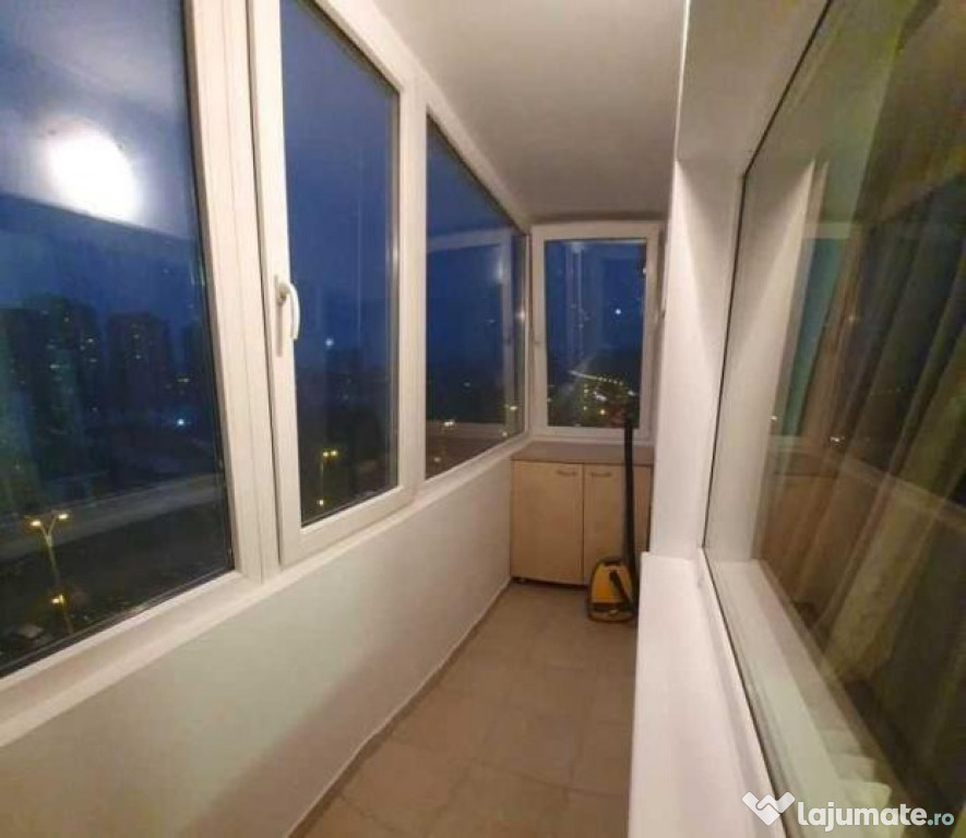 Dristor etaj 7 semidecomandat