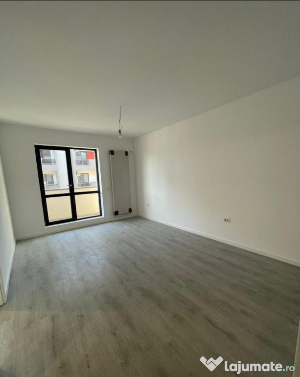 Garsoniera ,gata de mutat, str.Diamantului,Bragadiru