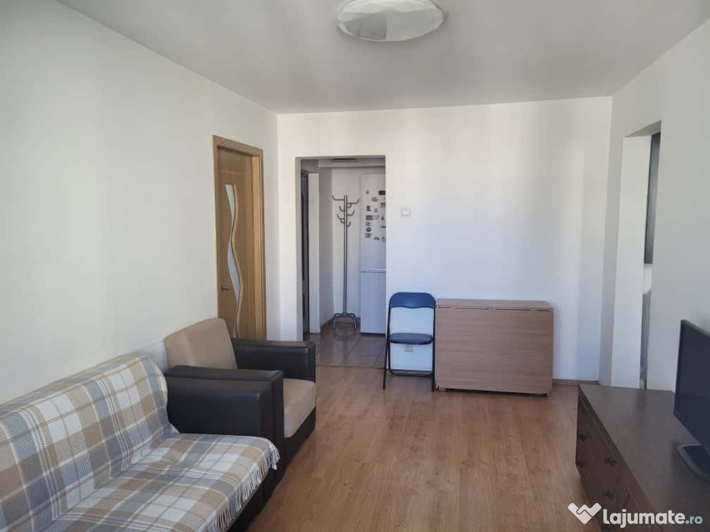 Proprietar, vand apartament 3 camere Piata Salajan