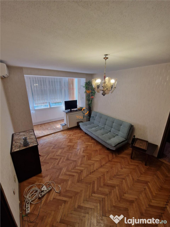 Apartament central cu 3 camere etaj 2 zona Tipografilor lang