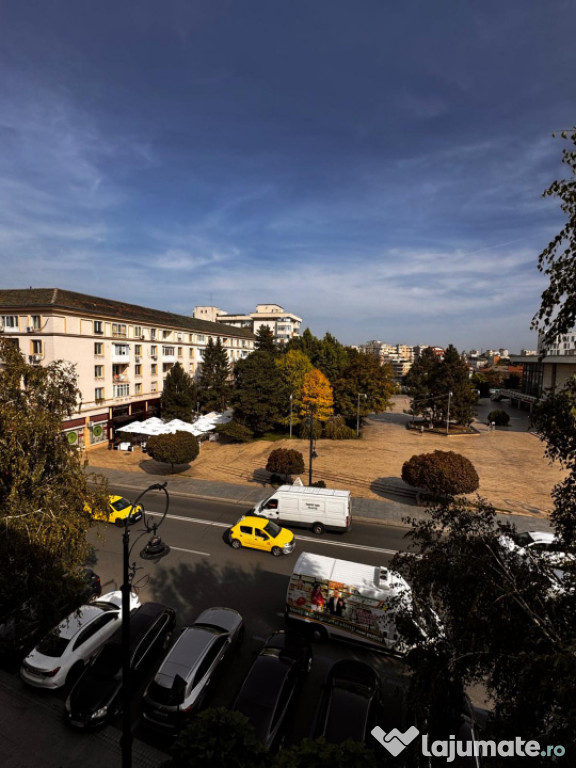 Apartament cu 2 camere decomandat, 50 mp,ultracentrala, zon