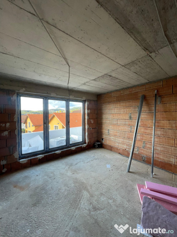 Apartament de 2 camere, 64 mp, etaj 2, constructie noua, loc
