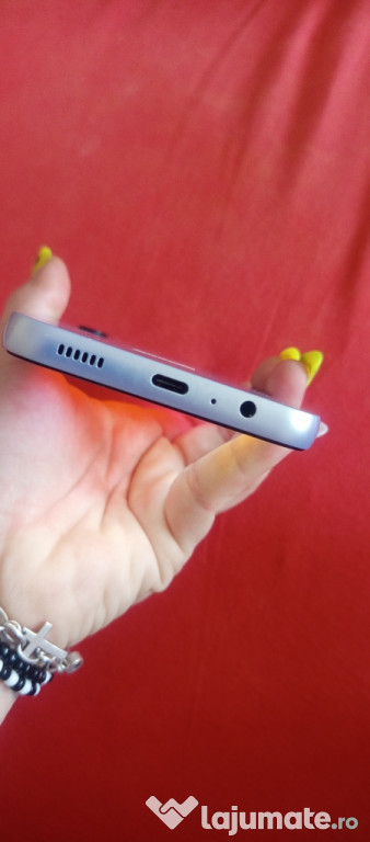 Telefon pt piese